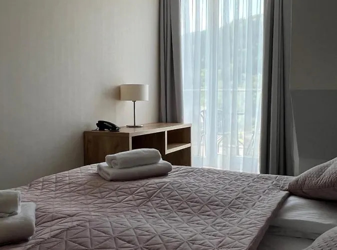 Czarna Góra 410 3* Sienna (Klodzko)